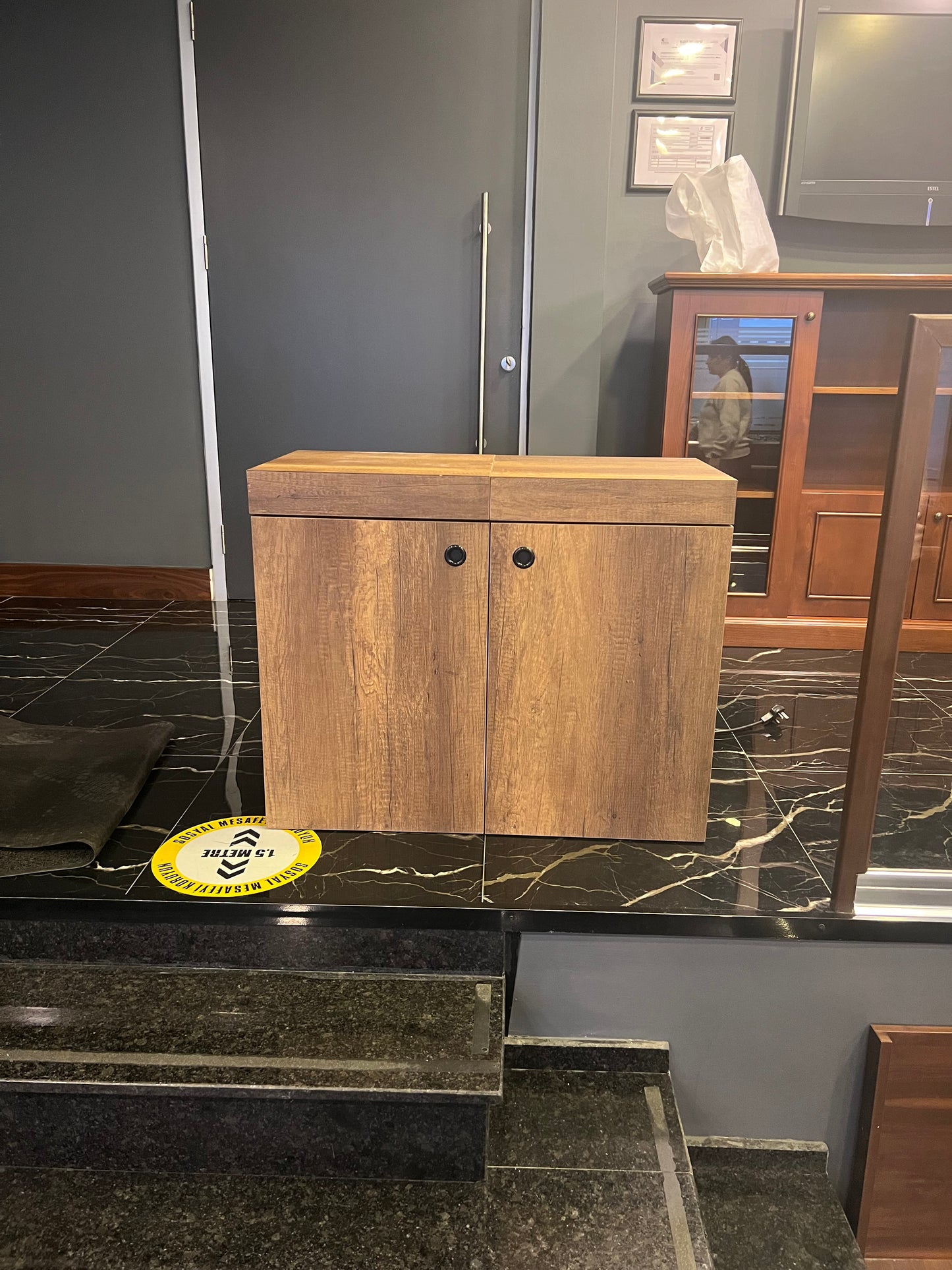 Heating cabinet